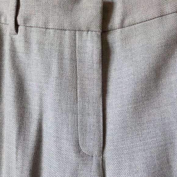 LIKE NEW LAFAYETTE 148 NEW YORK GATES LIGHT GREY WOOL PANTS WOMENS SIZE 10 - Picture 7 of 16